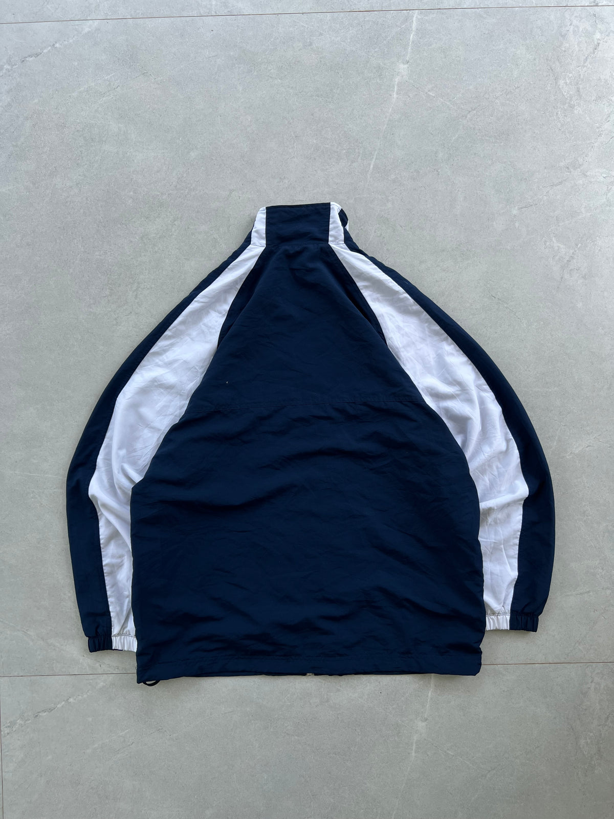 NIKE JACKET- XL