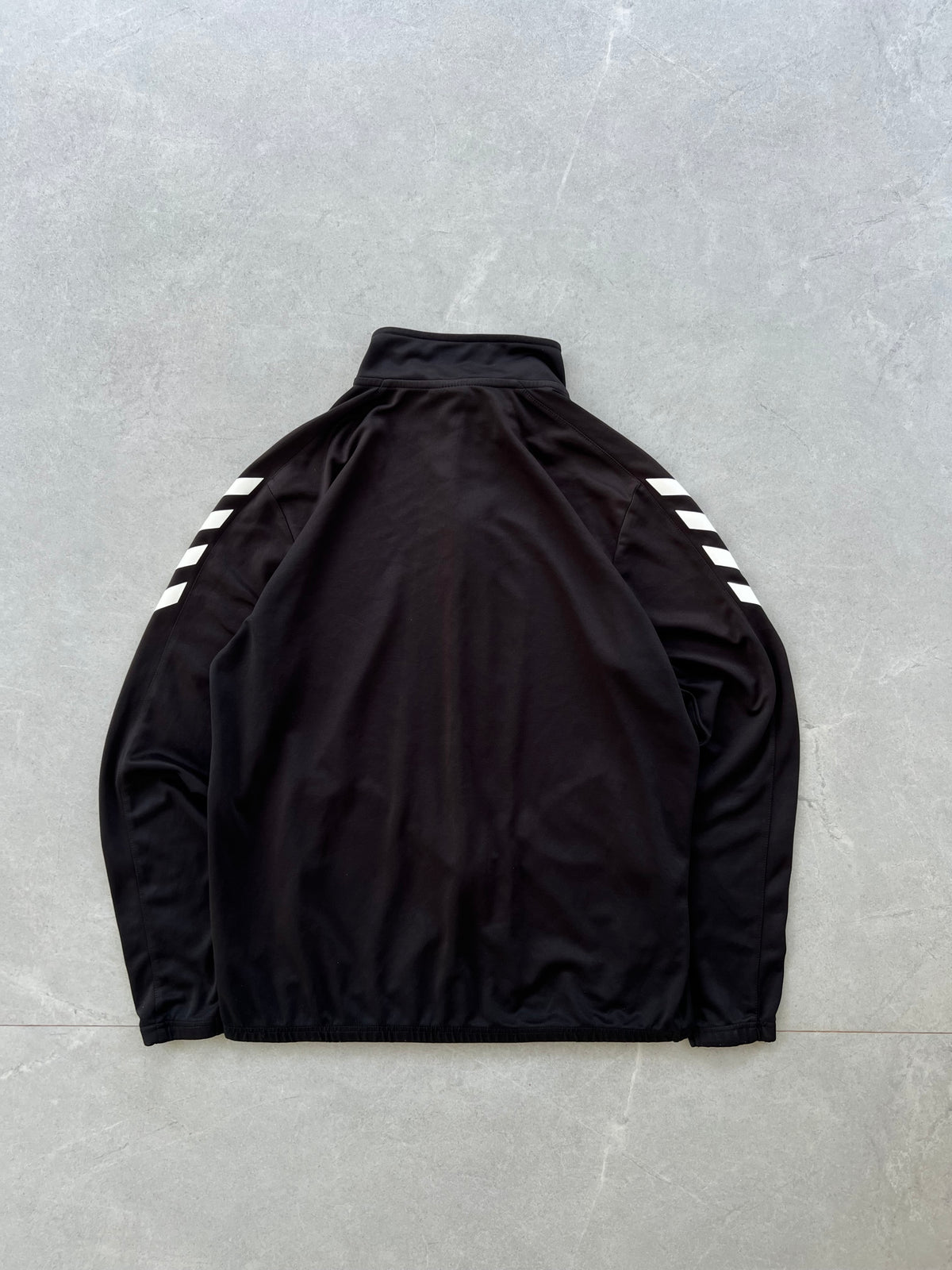 HUMMEL JACKET- L