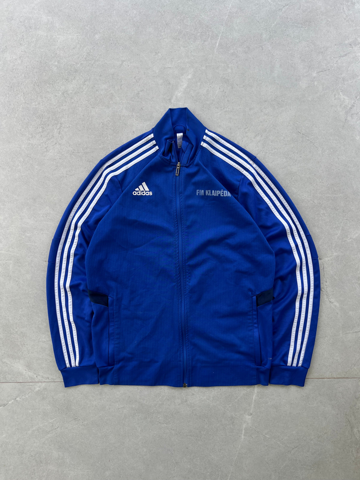 ADIDAS JACKET size M
