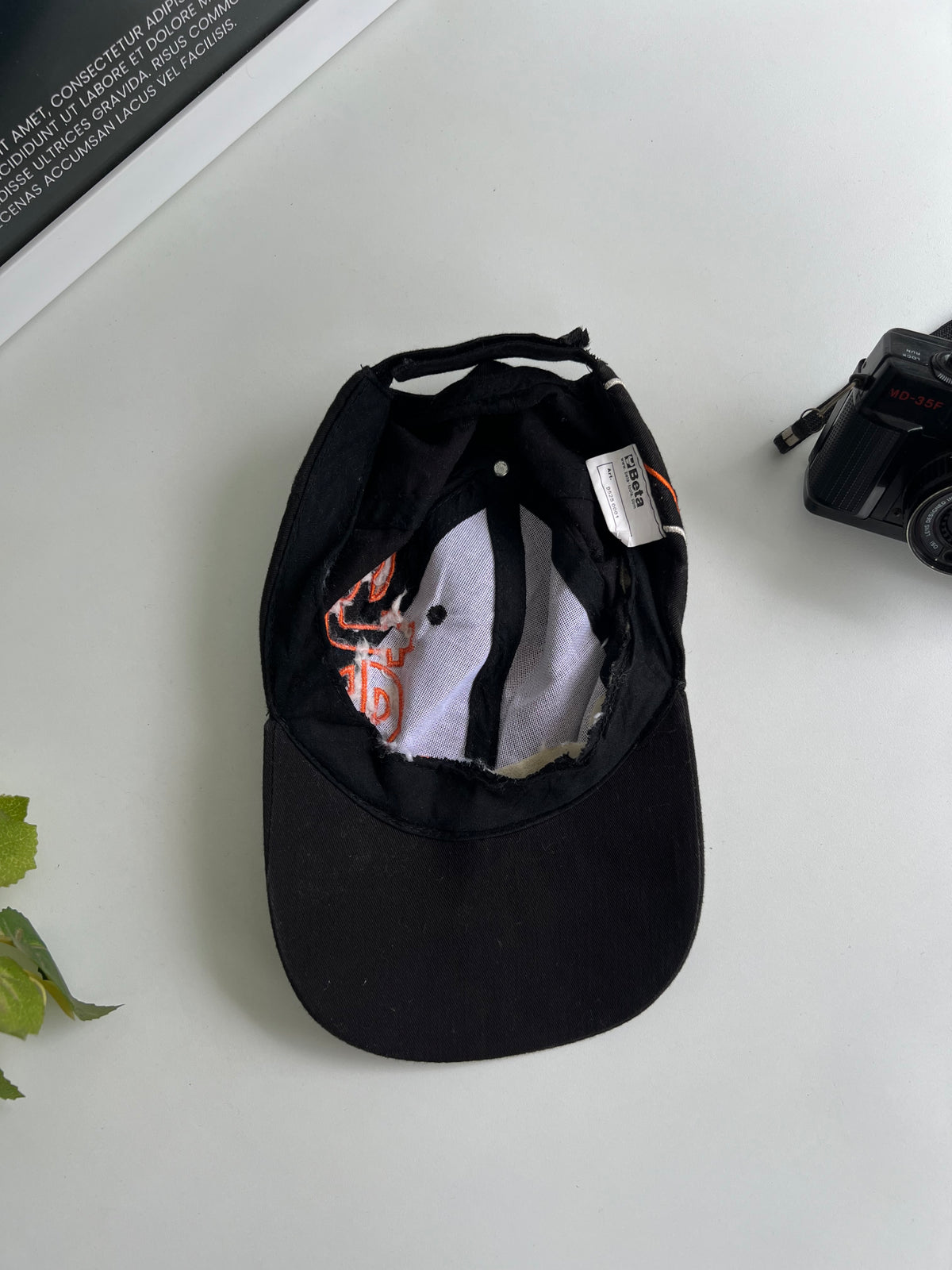 Beta cap