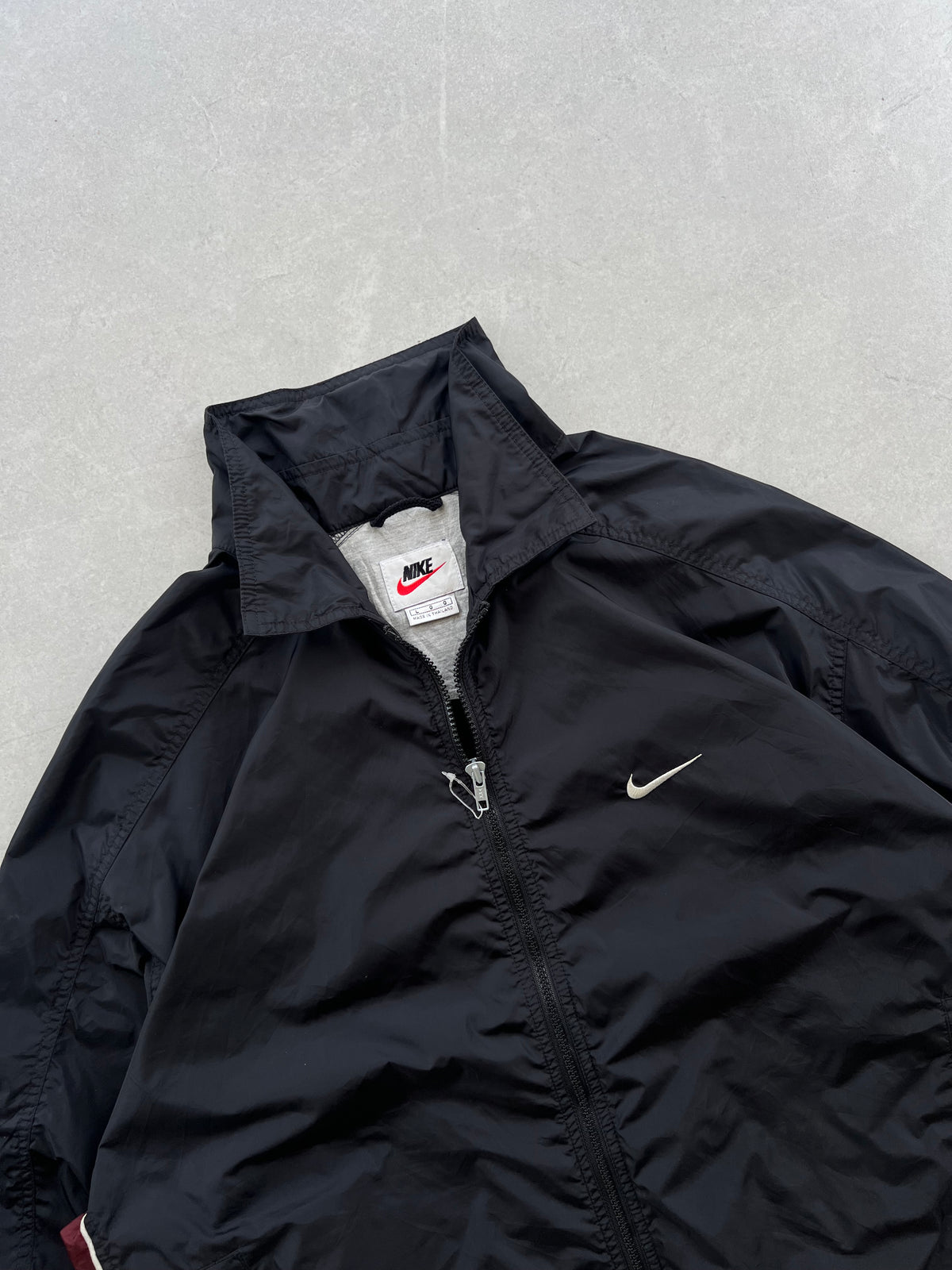 NIKE JACKET- XL