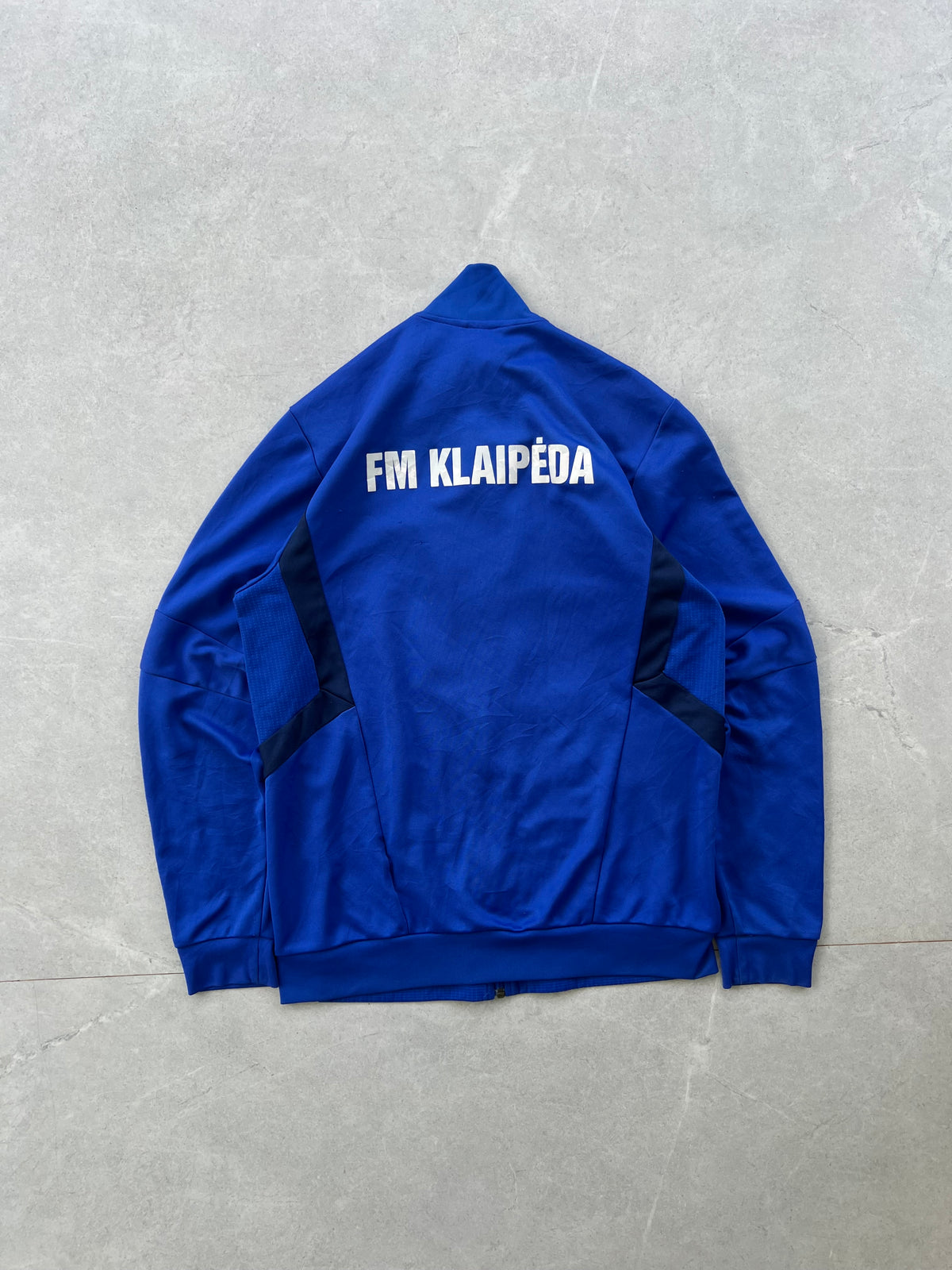 ADIDAS JACKET size M